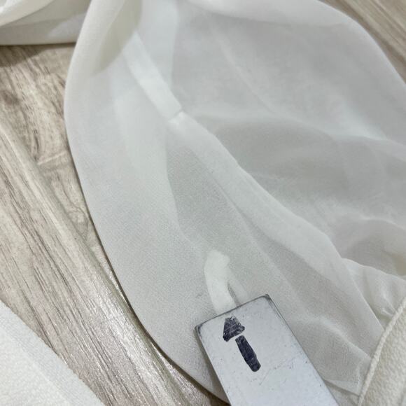 White House Black Market Sheer Chiffon Eyelet Lace Yoke Blouse/Tie Sleeves Sz 10 - Picture 11 of 14